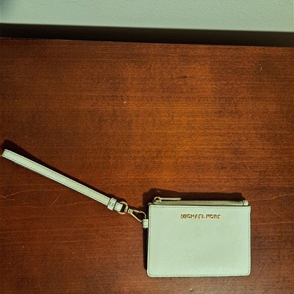 Michael Kors White Wallet Wristlet With Strap - Picture 1 of 5